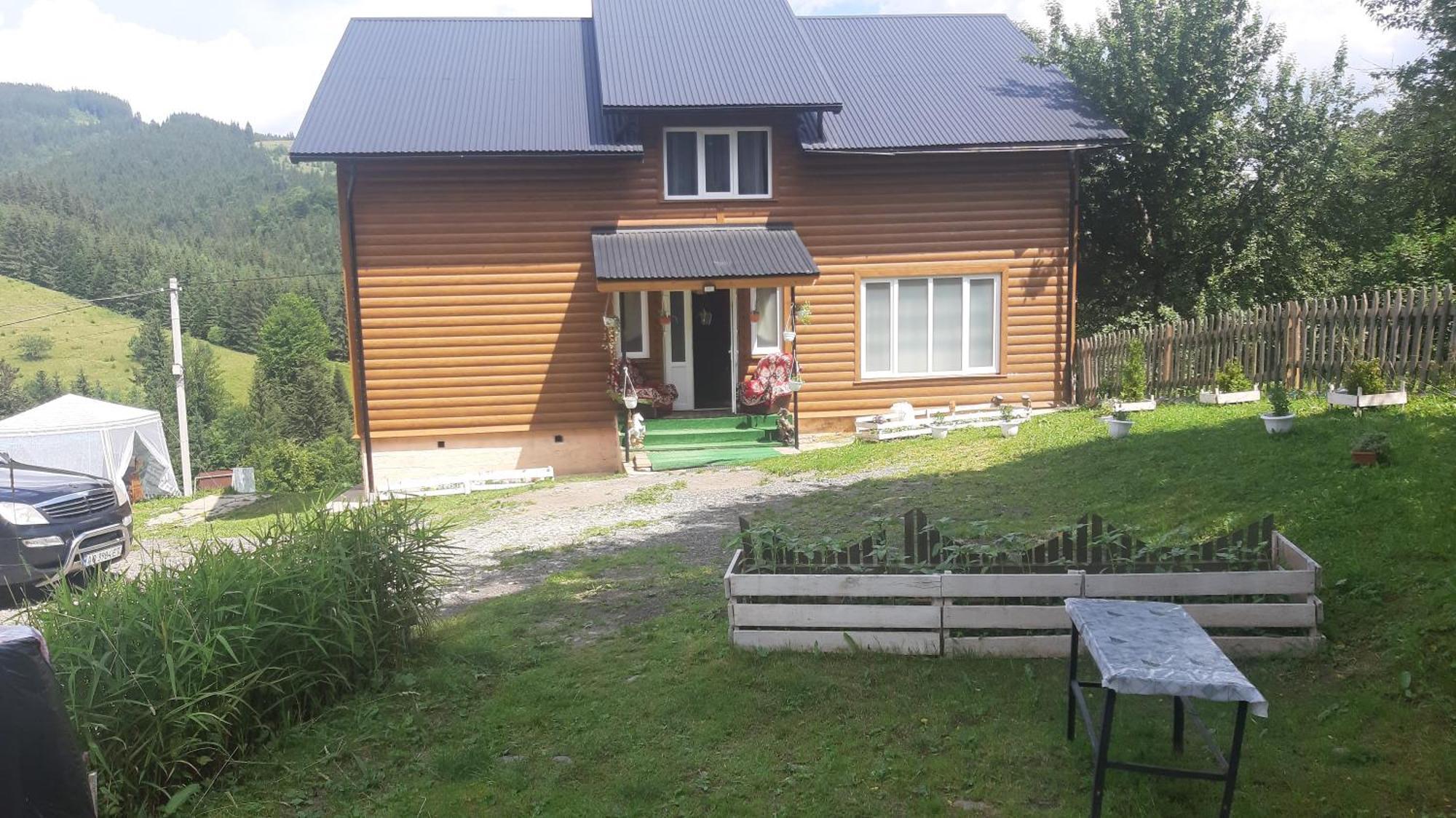 Затишні Карпати)) Leilighet Verkhovijna Eksteriør bilde